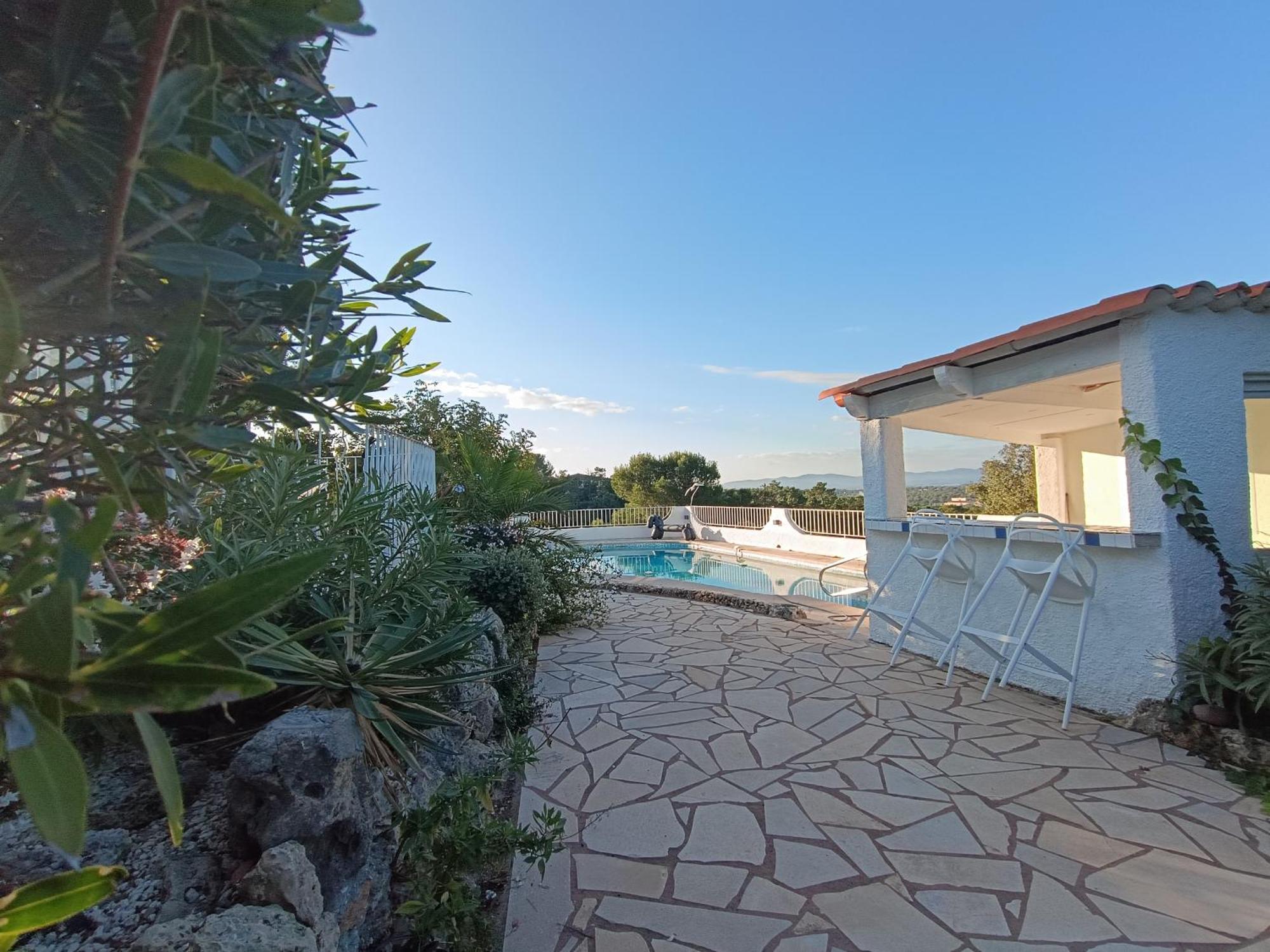 Avec Piscine Privative, Domaine Prive Du Capitou, *